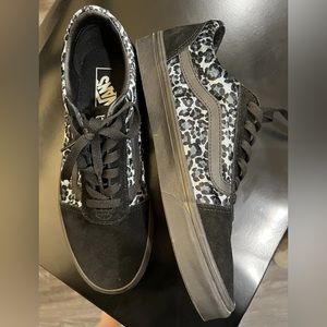 Black Cheetah Velvet Vans